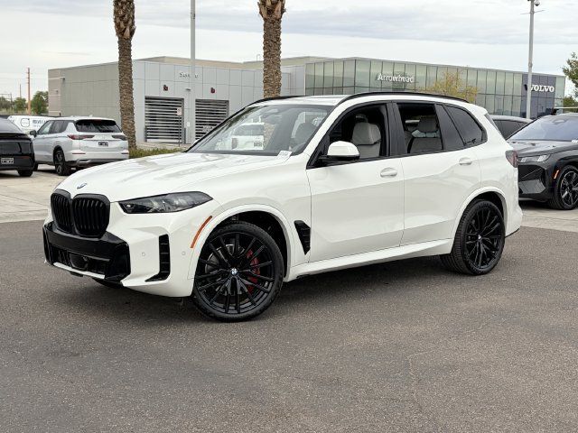 Used 2025 BMW X5 sDrive40i w/ M Sport Package RWD image 2