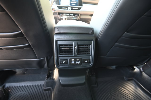 Certified 2026 Subaru Outback Touring XT w/ Touring Package AWD/4WD image 30