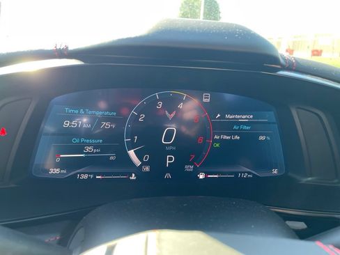 Used 2022 Chevrolet Corvette Stingray Premium Conv w/ Z51 Performance Package RWD image 14