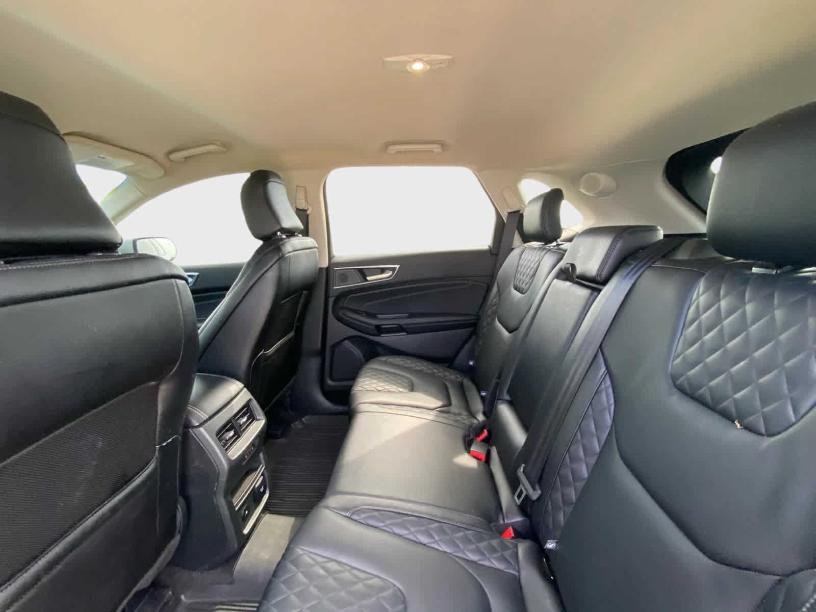 Used 2024 Ford Edge Titanium w/ Equipment Group 301A AWD/4WD image 13