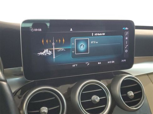 Used 2021 Mercedes-Benz C 300 Sedan image 23