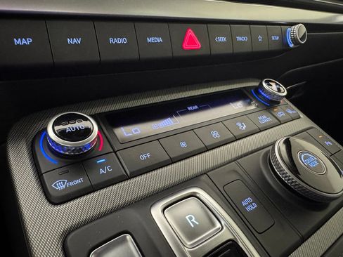 Used 2024 Hyundai Palisade SEL w/ Premium Package FWD image 32