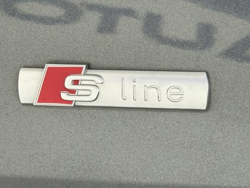 Used 2021 Audi A7 e Premium Plus w/ Executive Package image 12