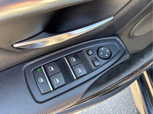Used 2018 BMW 330i xDrive Sedan image 21