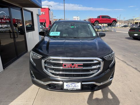 Used 2020 GMC Terrain SLT w/ Preferred Package AWD/4WD image 3
