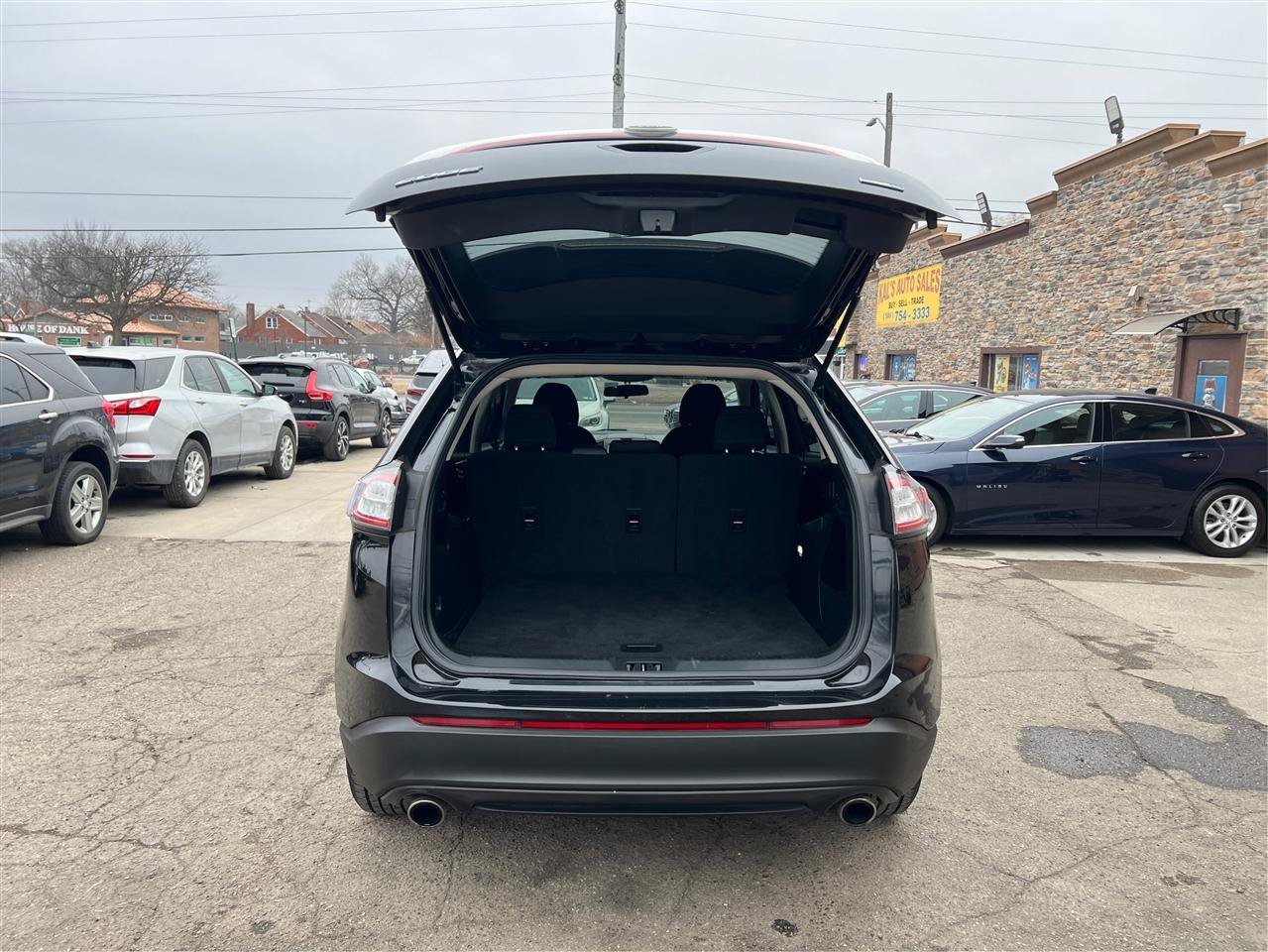 Used 2018 Ford Edge SE AWD/4WD image 12