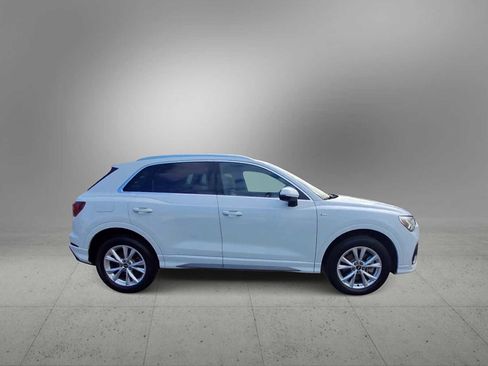Certified 2022 Audi Q3 2.0T Premium Plus image 9