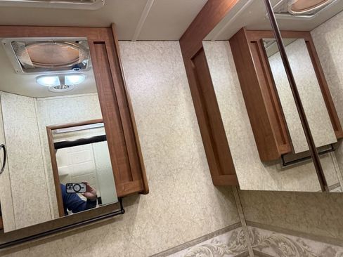 Used 2007 Ford E-450 and Econoline 450 image 60