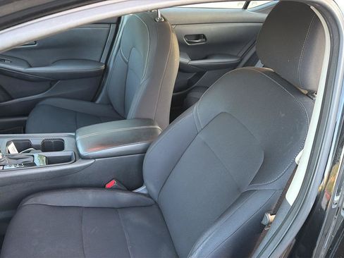 Used 2024 Nissan Sentra S FWD image 28