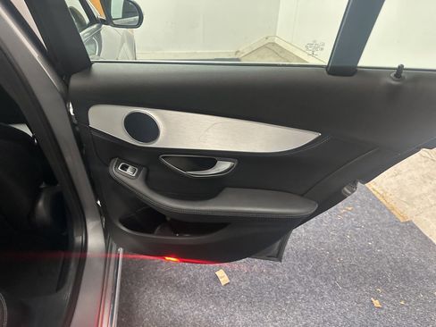 Used 2015 Mercedes-Benz C 300 Sport image 12