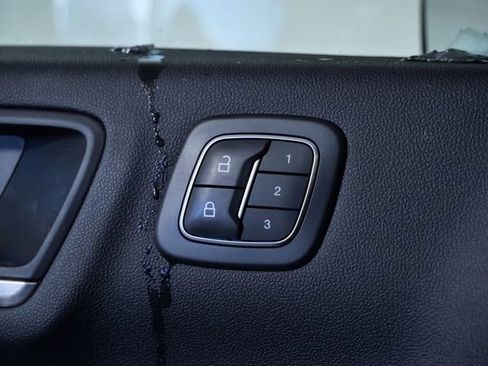 Certified 2022 Ford Escape Titanium w/ Class II Trailer Tow Package image 28