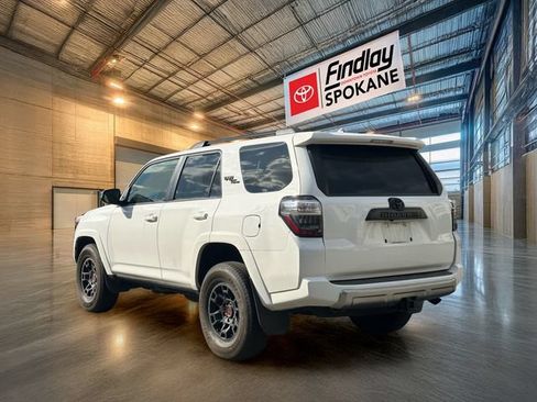 Used 2022 Toyota 4Runner TRD Off-Road Premium w/ TRD Black Wheel Package (TMS) AWD/4WD image 6