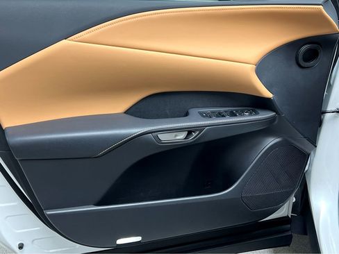 Certified 2025 Lexus RX 350h AWD/4WD image 38