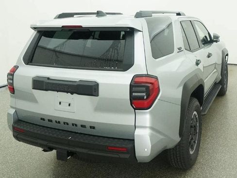 Certified 2026 Toyota 4Runner TRD Off-Road Premium AWD/4WD image 8