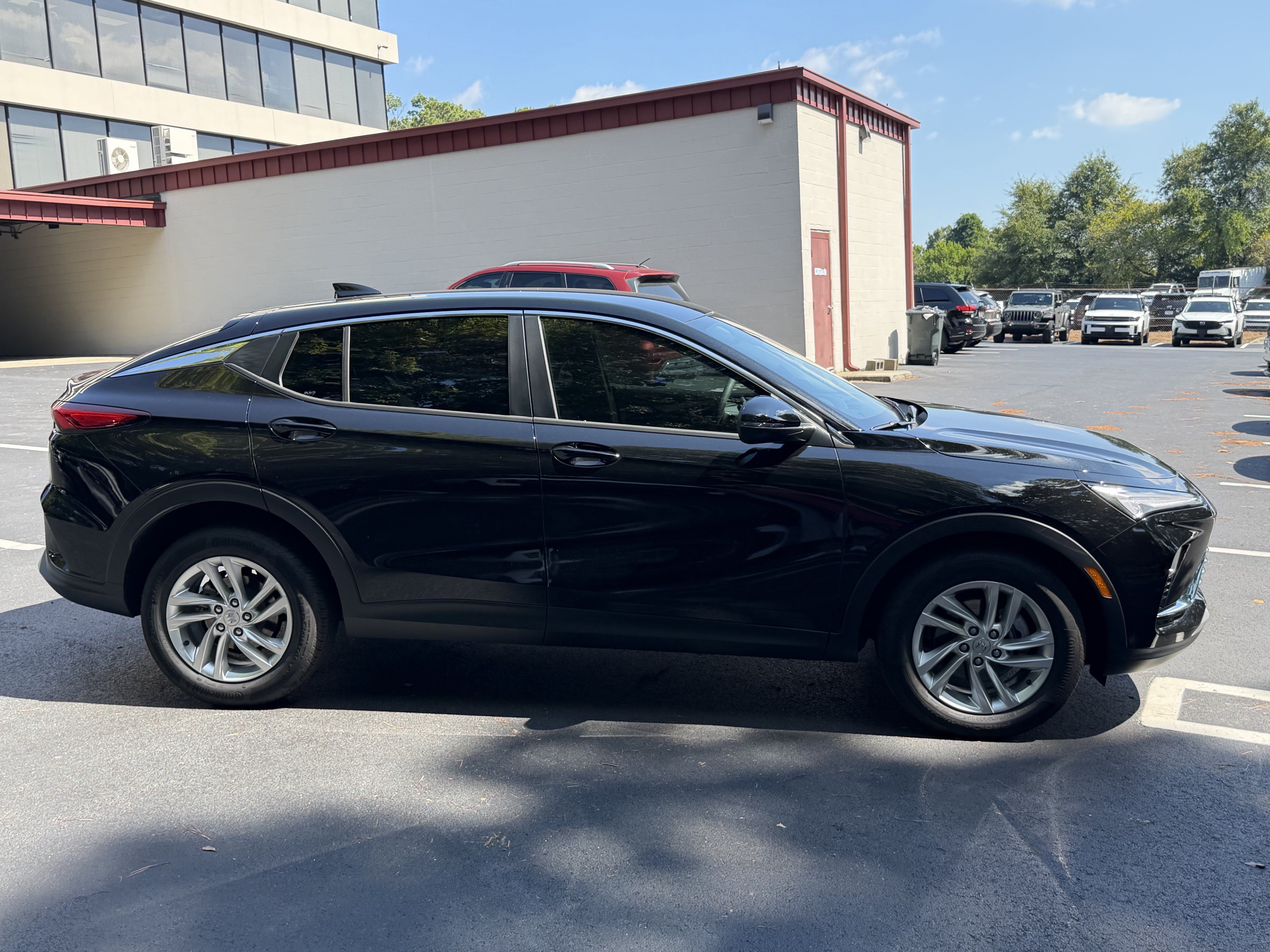 Used 2026 Buick Envista Preferred w/ Convenience II Package FWD image 8