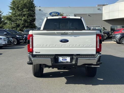 New 2025 Ford F250 Lariat w/ Lariat Ultimate Package AWD/4WD image 3