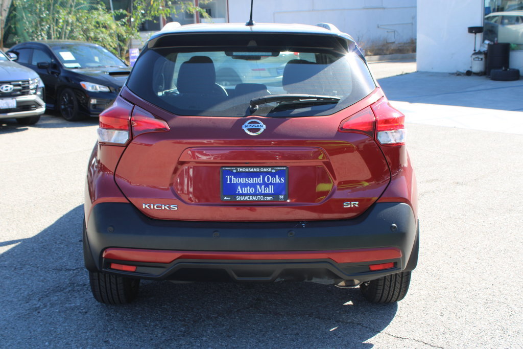 Used 2020 Nissan Kicks SR FWD image 5