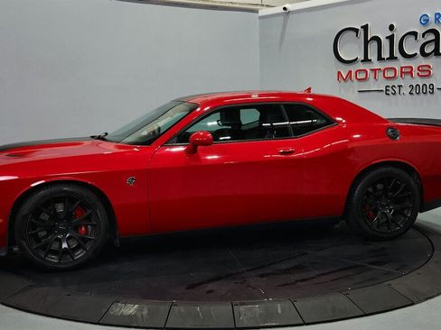 Used 2016 Dodge Challenger SRT Hellcat RWD image 6