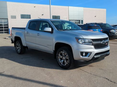 Used 2018 Chevrolet Colorado Z71 image 2
