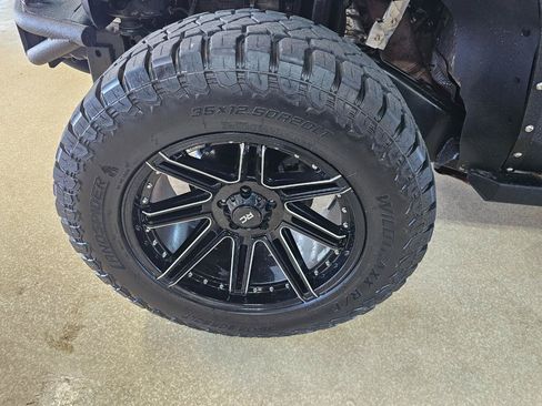 Used 2016 Jeep Wrangler Unlimited Sahara w/ Max Tow Package AWD/4WD image 35