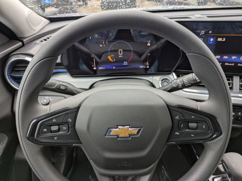 New 2026 Chevrolet Trax LT image 20