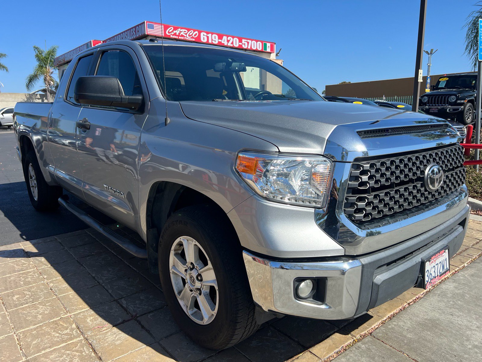 Used 2015 Toyota Tundra SR5 w/ SR5 Upgrade Package RWD image 1