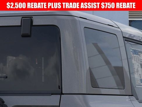 New 2025 Ford Bronco Badlands image 25