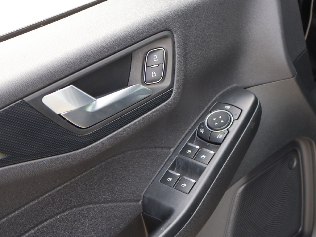Certified 2025 Ford Escape ST-Line AWD/4WD image 21