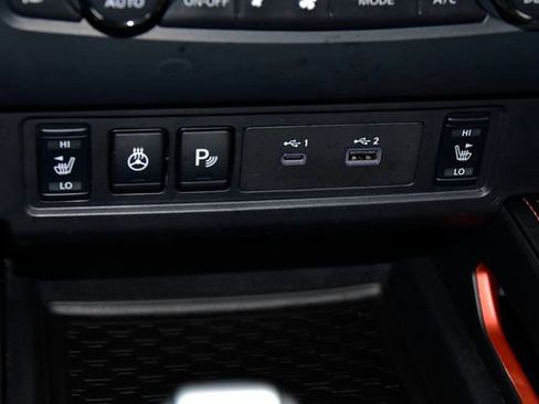 Used 2023 Nissan Frontier PRO-4X w/ Pro-4X Premium Package image 30