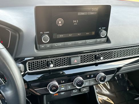 Used 2024 Honda Civic Sport image 16