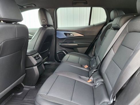 New 2026 Chevrolet Equinox EV LT AWD/4WD image 14