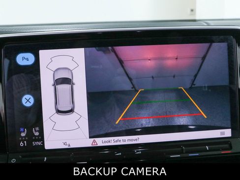 Used 2024 Volkswagen Atlas Cross Sport SE FWD image 18