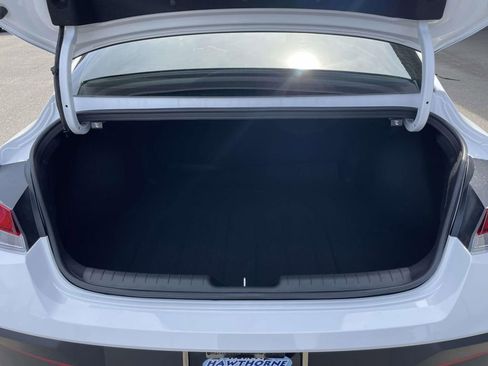 New 2026 Hyundai Elantra SE image 8