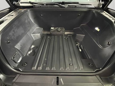 Certified 2024 Chevrolet Silverado EV RST image 41