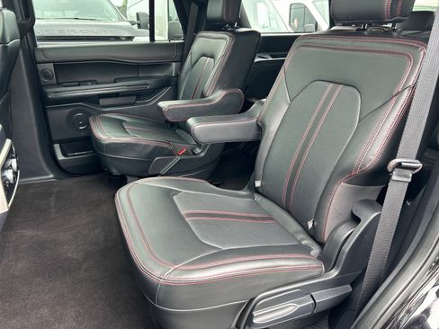 Certified 2022 Ford Expedition Limited AWD/4WD image 12
