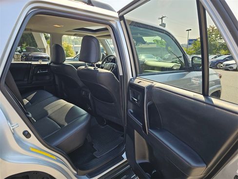 Used 2021 Toyota 4Runner Venture w/ Moonroof Package image 15