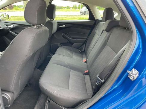 Used 2018 Ford Focus SE FWD image 13