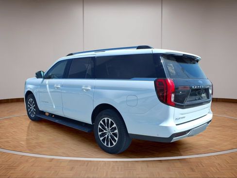Used 2025 Ford Expedition Max Platinum AWD/4WD image 4