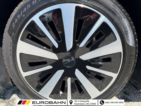 Used 2024 Lucid Air Touring AWD/4WD image 29