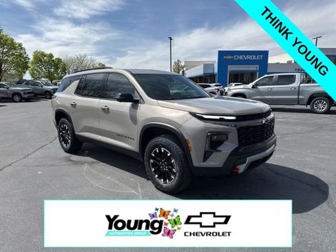 New 2026 Chevrolet Traverse Z71 w/ Driver Confidence Package AWD/4WD image 1