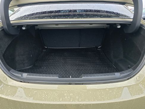 Used 2024 MAZDA MAZDA3 s image 40