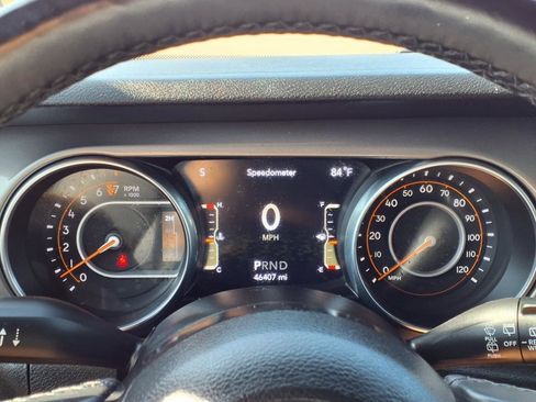 Used 2020 Jeep Wrangler Unlimited Sport S w/ Sun And Sound Package image 21