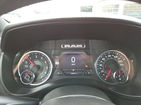 Used 2025 RAM 1500 Big Horn AWD/4WD image 17
