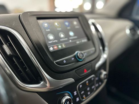 Used 2019 Chevrolet Equinox LT image 27