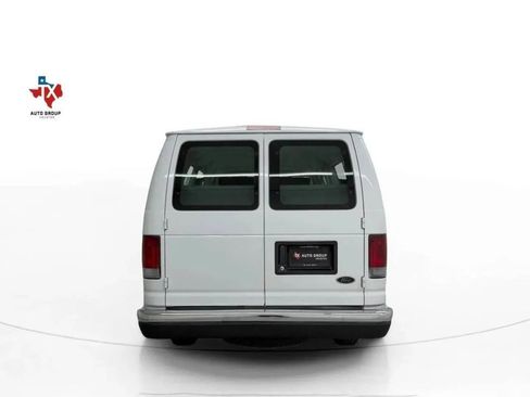 Used 2003 Ford E-350 and Econoline 350 XL RWD image 7