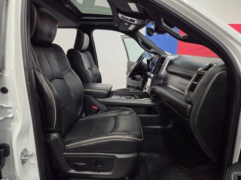 Used 2020 RAM 3500 Limited image 8