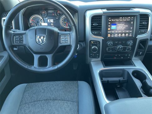 Used 2017 RAM 1500 Big Horn image 15