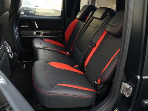 Used 2025 Mercedes-Benz G 63 AMG 4MATIC image 19