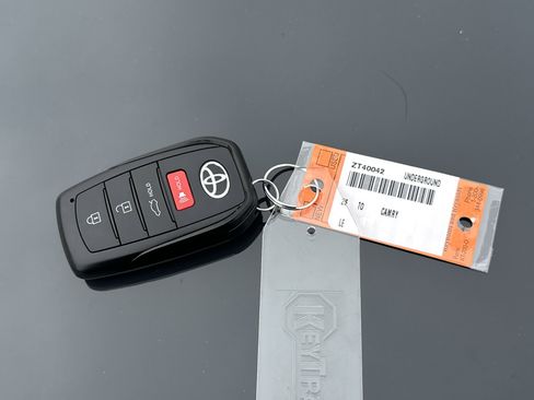 Certified 2026 Toyota Camry SE image 35