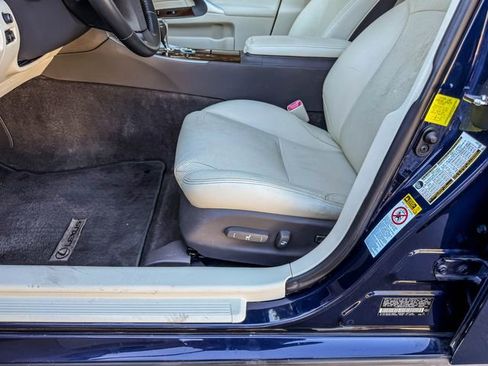 Used 2013 Lexus IS 250 image 23